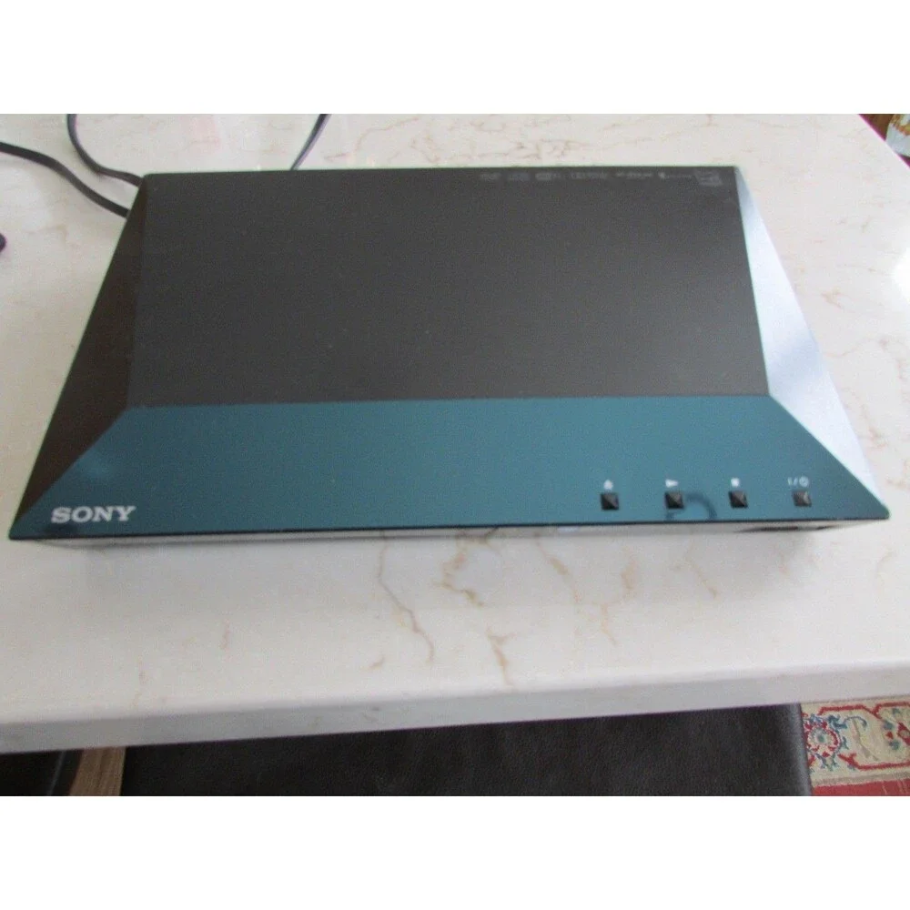 Sony BDP-S3100 Smart Blu-ray DVD Player WiFi Wireless Streaming HDMI with Remote